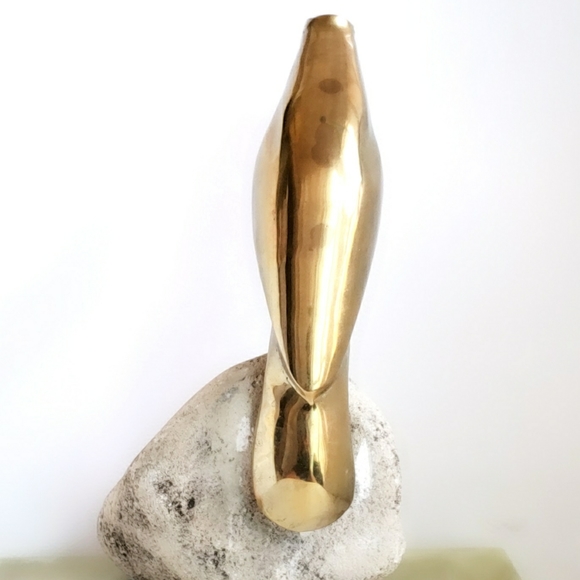 COPY - Sarreid Ltd Solid Brass Falcon On Rock Sculpture - Picture 4 of 8